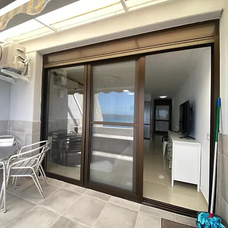 Apartment Listen The Tide -201 A