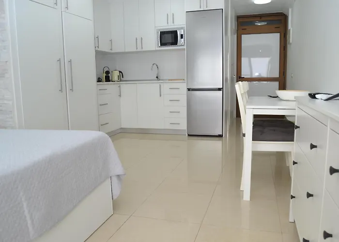 Listen The Tide -201 A * Costa del Silencio